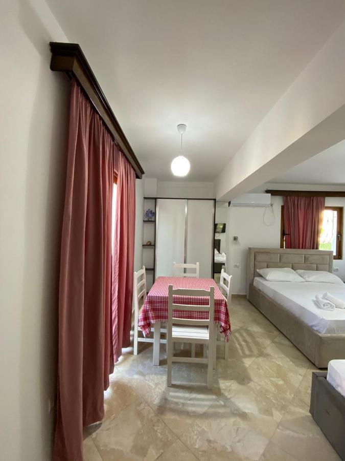 Dosti Apartment Ksamil Extérieur photo