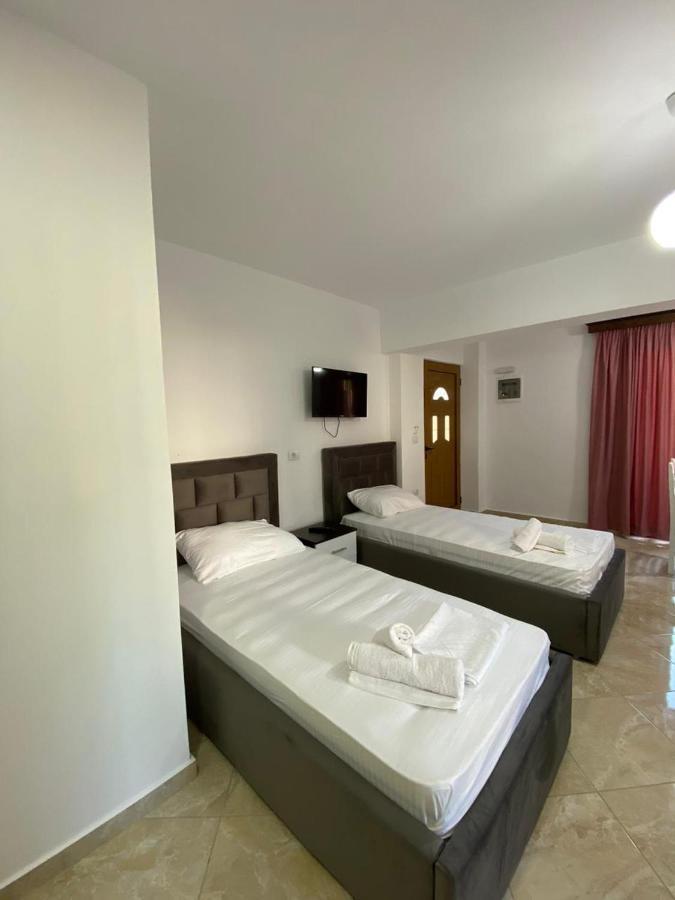Dosti Apartment Ksamil Extérieur photo