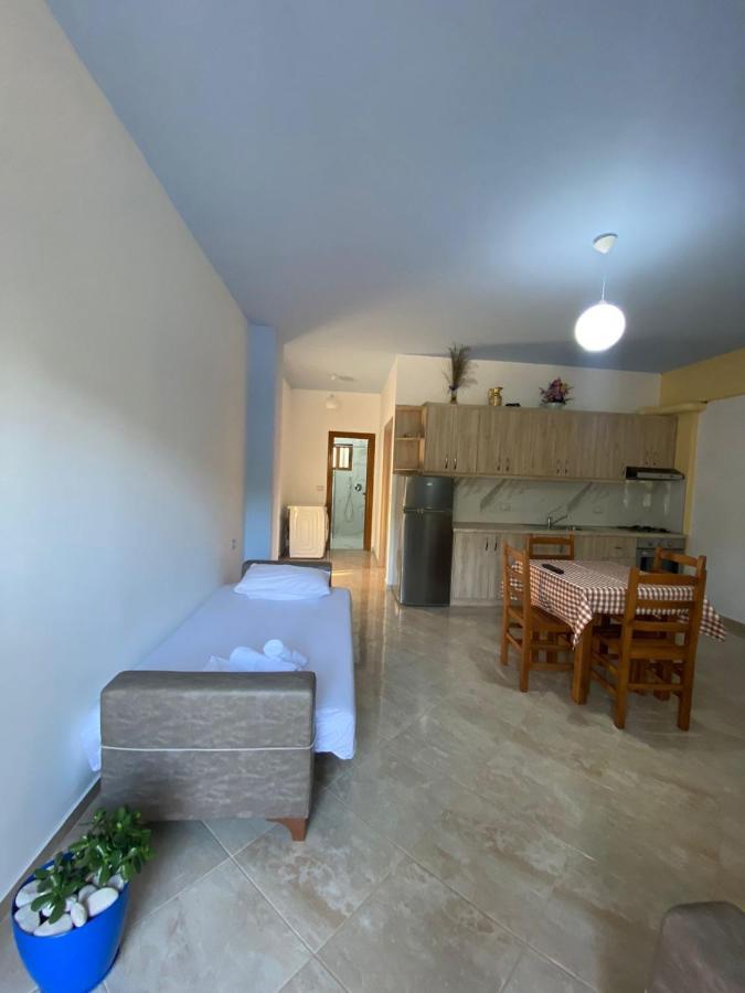 Dosti Apartment Ksamil Extérieur photo
